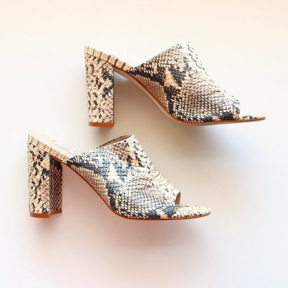 Steve Madden Cream & Black Esmeralda Snakeskin Peep Toe Mules / Slip On Sandals - Picture 12 of 16